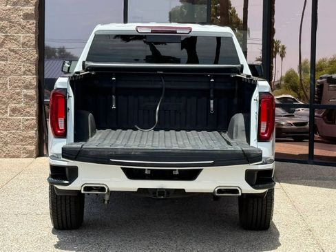 Used 2021 GMC Sierra 1500 AT4 w/ AT4 Preferred Package AWD/4WD image 30