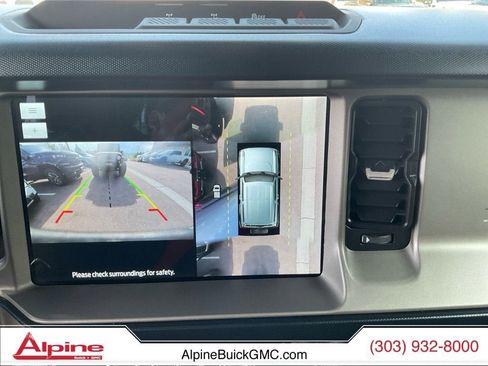 Used 2021 Ford Bronco Outer Banks AWD/4WD image 16