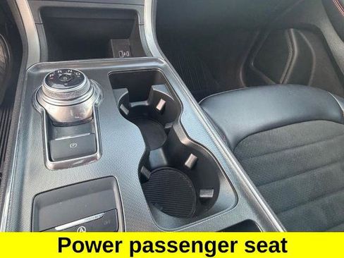 Certified 2022 Ford Edge ST-Line AWD/4WD image 22