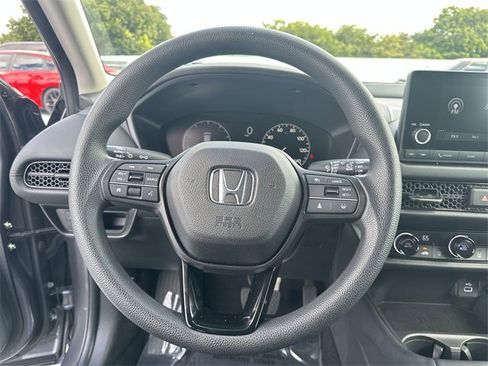 Used 2025 Honda HR-V LX image 11