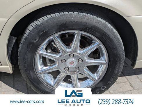 Used 2010 Cadillac DTS Luxury image 9