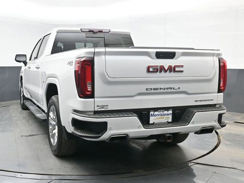 Used 2021 GMC Sierra 1500 Denali w/ Technology Package AWD/4WD image 12