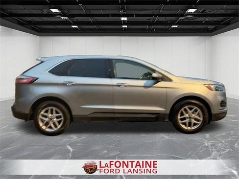 Used 2023 Ford Edge SEL image 6