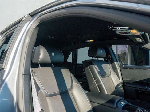 Used 2019 Rolls-Royce Ghost image 57