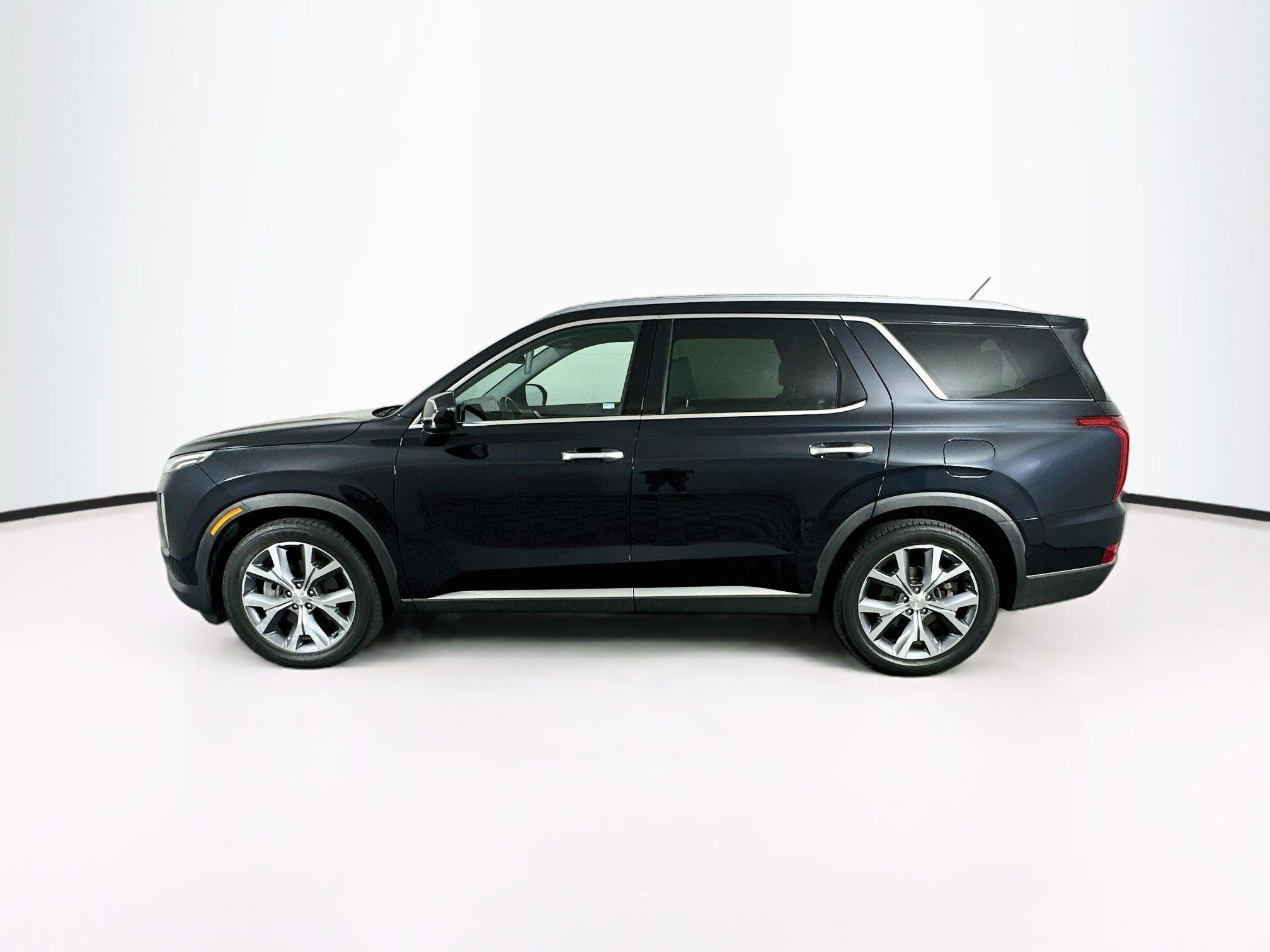 Used 2020 Hyundai Palisade SEL w/ Convenience Package FWD image 4