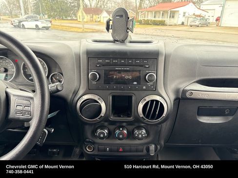 Used 2014 Jeep Wrangler Unlimited Sport image 16