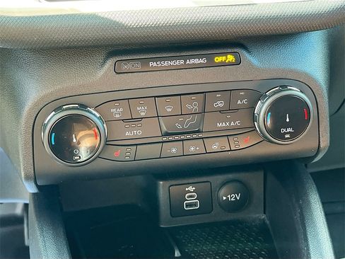 Used 2023 Ford Bronco Sport Heritage Limited image 16