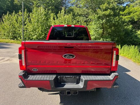 Used 2023 Ford F250 Lariat w/ Lariat Ultimate Package AWD/4WD image 7