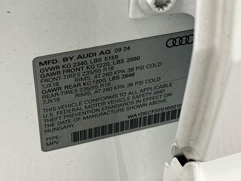 Used 2025 Audi Q3 2.0T Premium AWD/4WD image 12