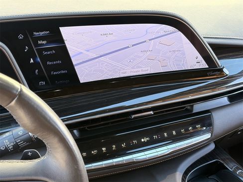 Certified 2022 Cadillac Escalade ESV Sport w/ Touring Package image 27