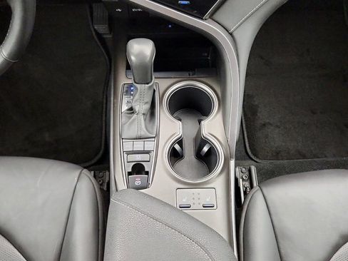 Used 2023 Toyota Camry XSE image 5