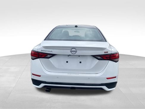 New 2025 Nissan Sentra SR w/ SR Premium Package image 4