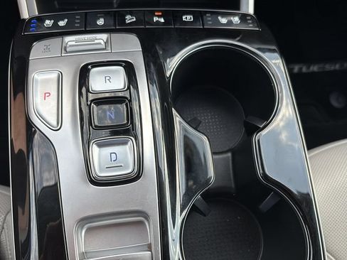 Used 2022 Hyundai Tucson Limited AWD/4WD image 27