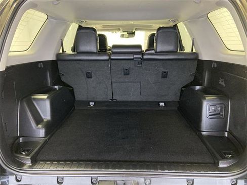 Certified 2020 Toyota 4Runner 4WD image 32