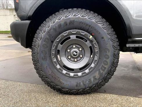 New 2025 Ford Bronco 4-Door w/ Sasquatch Package image 12