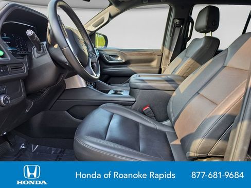 Used 2024 Chevrolet Tahoe LT RWD image 10