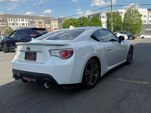 Used 2016 Scion FR-S RWD image 16
