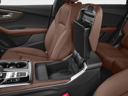 New 2026 Audi Q8 Premium image 10