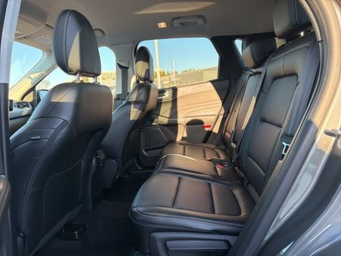 Certified 2022 Ford Escape SEL image 10