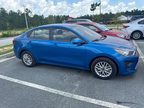 Used 2023 Kia Rio LX FWD image 4