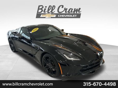 Used 2019 Chevrolet Corvette Stingray image 1
