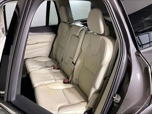 Used 2024 Volvo XC90 T8 Plus w/ Protection Package Premier AWD/4WD image 25