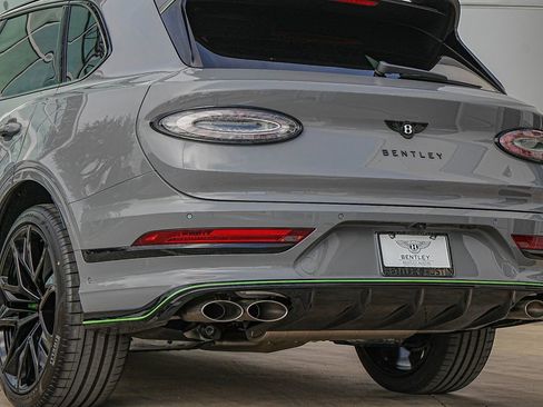 New 2026 Bentley Bentayga Speed AWD/4WD image 15