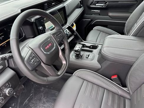 New 2026 GMC Sierra 1500 AT4X w/ LPO, Black Badging Package AWD/4WD image 10