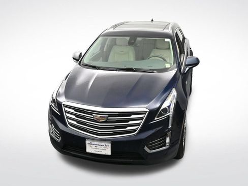Used 2017 Cadillac XT5 Luxury w/ Driver Awareness Package AWD/4WD image 24