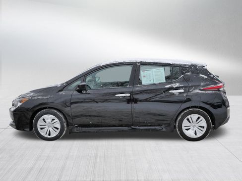 Used 2024 Nissan Leaf S image 4