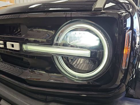 Used 2022 Ford Bronco Outer Banks image 30