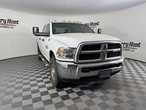 Used 2018 RAM 2500 Tradesman w/ Chrome Appearance Group image 6