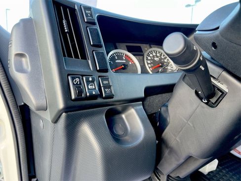 New 2024 Chevrolet Low Cab Forward 4500 XD image 7