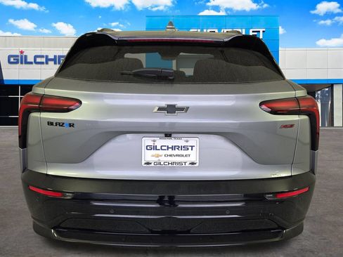 New 2025 Chevrolet Blazer EV RS FWD image 8