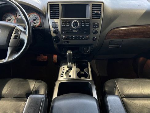 Used 2013 Nissan Armada Platinum image 39