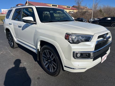 Used 2019 Toyota 4Runner Limited image 3