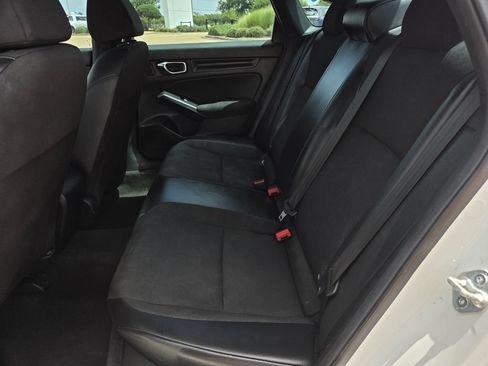 Used 2024 Honda Civic Sport image 17