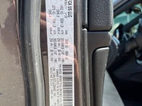 Used 2018 Jeep Grand Cherokee Limited w/ Trailer Tow Group IV AWD/4WD image 2