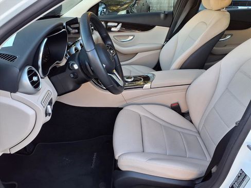 Used 2021 Mercedes-Benz C 300 Sedan image 19