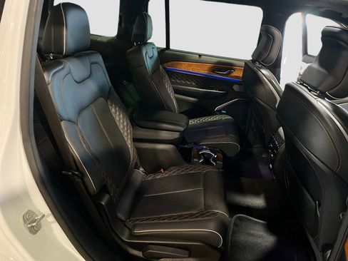 Used 2022 Jeep Grand Cherokee L Summit image 31