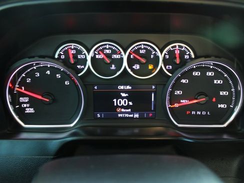 Used 2021 Chevrolet Silverado 1500 RST image 15