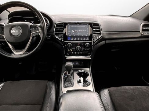 Used 2021 Jeep Grand Cherokee Laredo X image 14