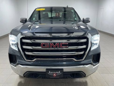 Used 2022 GMC Sierra 1500 SLE image 2