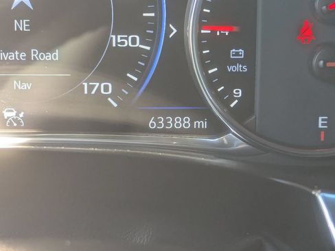 Used 2022 Chevrolet Traverse High Country AWD/4WD image 19