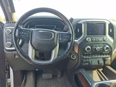 Used 2020 GMC Sierra 1500 Denali w/ Denali Ultimate Package AWD/4WD image 12