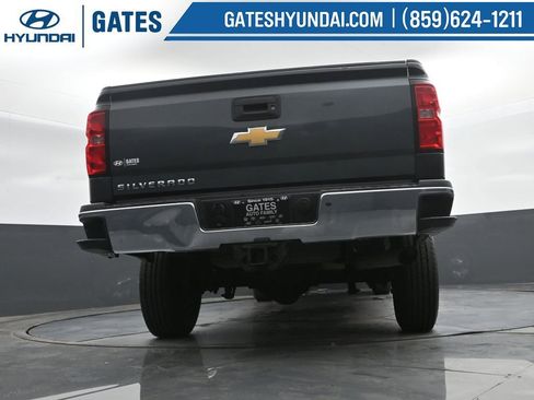 Used 2017 Chevrolet Silverado 2500 W/T AWD/4WD image 31