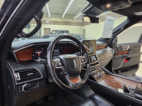 Used 2021 Lincoln Navigator L Reserve image 20