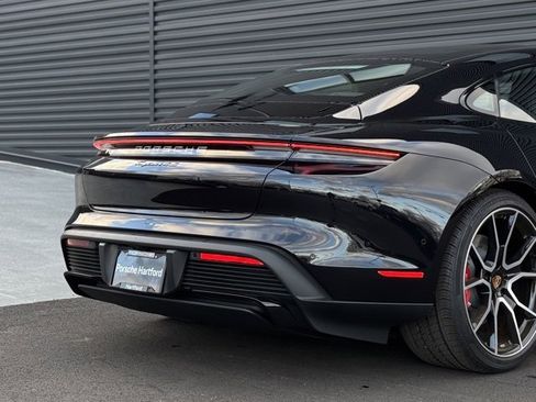 New 2025 Porsche Taycan 4S image 12