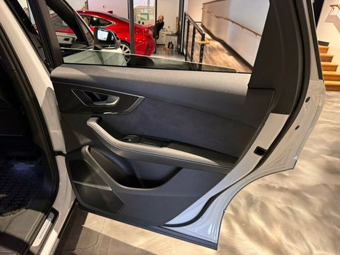 Used 2023 Audi SQ7 Premium Plus image 24