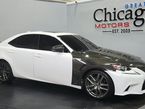 Used 2016 Lexus IS 200t w/ F Sport Package RWD image 1